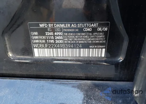 2009 Mercedes-Benz E 320 Bluetec z USA, uszkodzony, nr VIN WDBUF22X49B394124